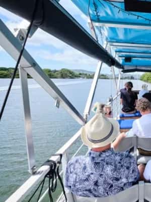 Murwillumba içindeki Tweed Nehri: Spirit of Wollumbin ile Manzaralı Tur etkinliğinin tedarikçi tarafından yüklenen 2 no'lu görseli