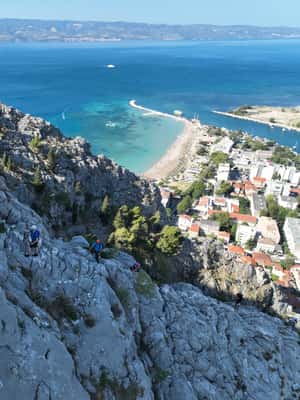 Obraz nr 2 z atrakcji 3-godzinna przygoda na Via-Ferrata w twierdzy Fortica w Hvar, przesłany przez organizatora