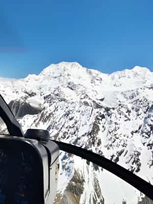image n.2 of Kathmandu: Everest Base Camp Helicopter Tour with landings activity in Koshi Zone, uploaded by supplier