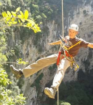 Image N°2 de Tuxtla Gutiérrez : Descente en rappel d'une journée dans le gouffre des perroquets activité à Chiapas, publiée par le prestataire