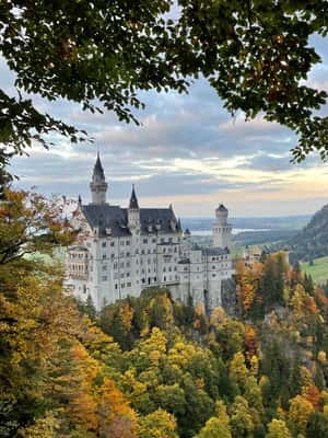 imagem n.2 de Tour particular: Castelo de Neuschwanstein e Alpes a partir de Innsbruck atividade em Schwangau, carregada pelo fornecedor