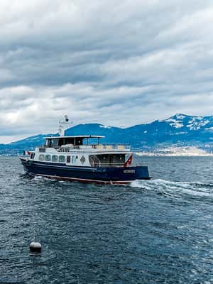 Image N°2 de Genève : Croisière de 50 minutes sur le lac Léman activité à Canton du Tessin, publiée par le prestataire