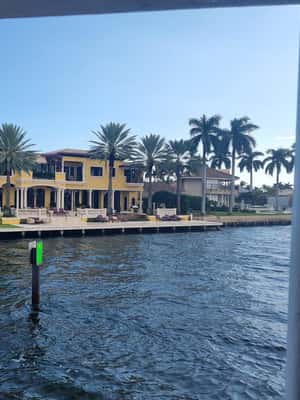 image n.2 of Fort Lauderdale: Millionaire's Row Cruise with Drinks activity in Fort Lauderdale, uploaded by supplier
