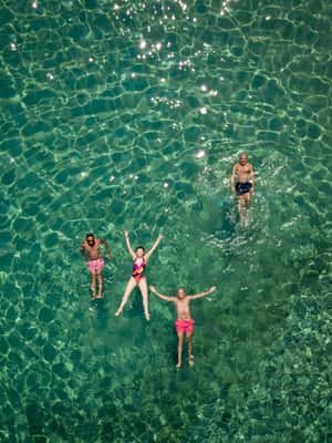 billede nr.2 af aktiviteten Split: Privat dagsudflugt med båd til den blå lagune og Trogir i Dalmatien, uploadet af udbyder
