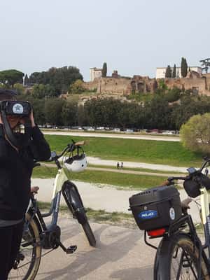 image n.2 of Rome: Early Morning eBike Tour activity in Rome, uploaded by supplier