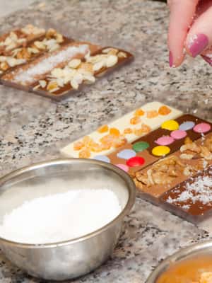 bild nr.2 av Paris: 45 minuters workshop i chokladtillverkning på Choco-Story aktivitet i Paris, uppladdad av arrangören