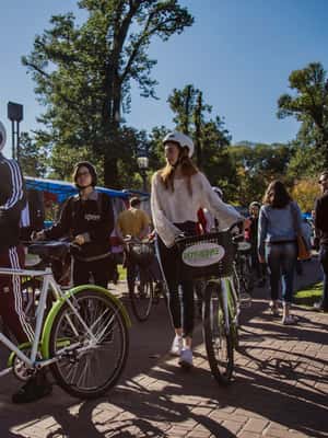 image n.2 of Buenos Aires: Full Day Bike Tour with Lunch activity in Buenos Aires, uploaded by supplier