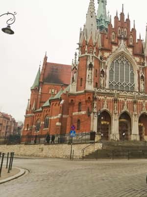 2. fotó – Krakkó: Golfautóval: Zsidónegyed és Schindler-gyár – program helye: Krakkó, feltöltötte a programszervező