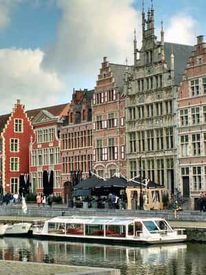 image n.2 of Ghent: Guided City Tour with Food and Drink Tastings activity in Ghent, uploaded by supplier