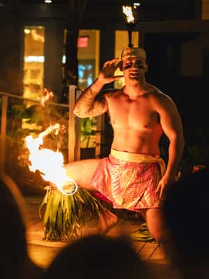 image n.2 of Oahu: Queens Waikiki Luau activity in Honolulu, uploaded by supplier
