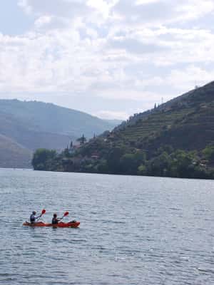 image n.2 of Pinhão: 4 Hour Douro Valley Kayak Rental activity in Norte Region, uploaded by supplier