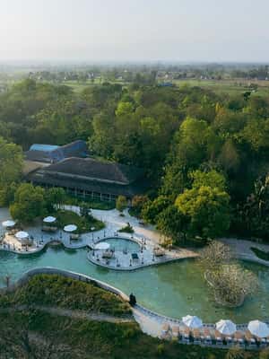 imagen n.º 2 de Elegancia en Chitwan: Una Experiencia de Lujo de 3 Días en la Naturaleza actividad en Pashchimanchal, Nepal, subida por el proveedor