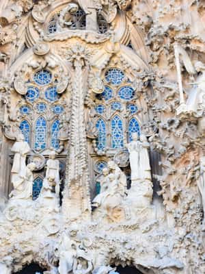 image n.2 of Barcelona: Fast-Track Sagrada Familia and Towers Guided Tour activity in Barcelona, uploaded by supplier