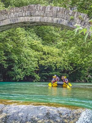 billede nr.2 af aktiviteten Epirus: Nem rafting-oplevelse på Voidomatis-floden i Epirus, uploadet af udbyder