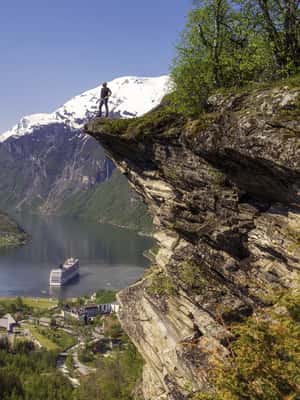 Immagine nº 2 di Geiranger: Dalsnibba, Flydalsjuvet, Eagle Bend e tour dei fiordi attività a Stranda, caricata dal fornitore