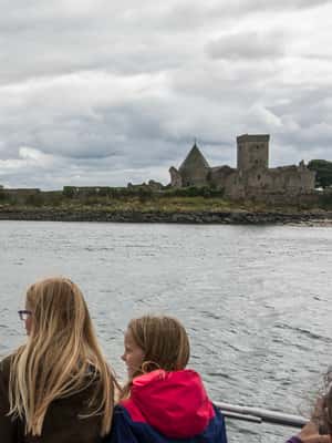 imagen n.º 2 de Queensferry: Crucero turístico a la isla de Inchcolm actividad en Fife, subida por el proveedor