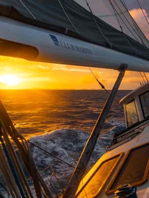 image n.2 of Hobart: Luxury Yacht Scenic Sailing Tour with Snacks activity in Tasmania, uploaded by supplier