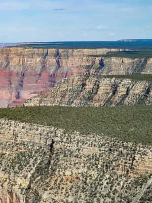 Bild Nr. 2 von Grand Canyon Dancer Hubschrauber 25-minütige Tour vom South Rim Aktivität in Arizona, hochgeladen vom Anbieter