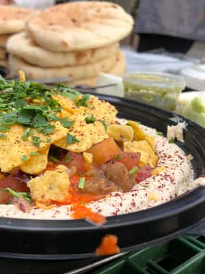 bild nr.2 av Tel Aviv: 2-timmars Carmel Market Tour på engelska med lunch aktivitet i Tel Aviv, uppladdad av arrangören