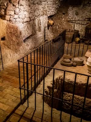 image n.2 of Orvieto: Pozzo della Cava Entry Ticket activity in Orvieto, uploaded by supplier