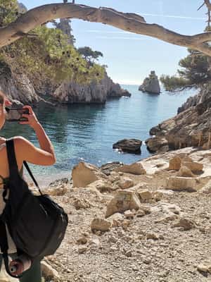 From Marseille: Calanques National Park Guided Hike