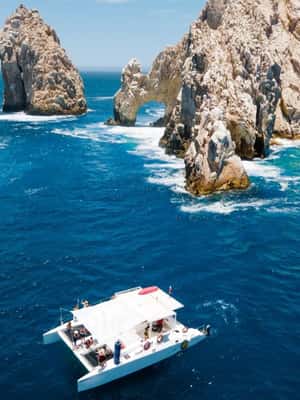 image n.2 of Cabo San Lucas: Snorkel Tour with Open Bar & Snacks activity in Baja California Sur, uploaded by supplier