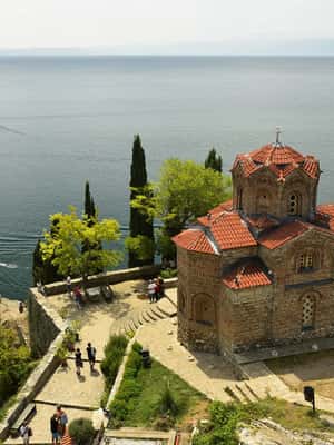 billede nr.2 af aktiviteten Ohrid: Panorama-bådtur i den gamle bydel og Titos residens i Ohrid, uploadet af udbyder
