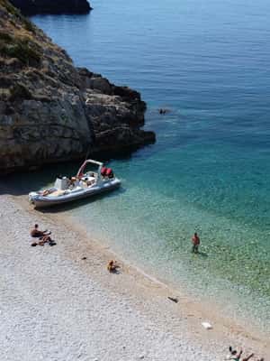 image n.2 of Vlore: Haxhi Ali Cave and Dafina Cave Speedboat Tour activity in Vlorë County, uploaded by supplier