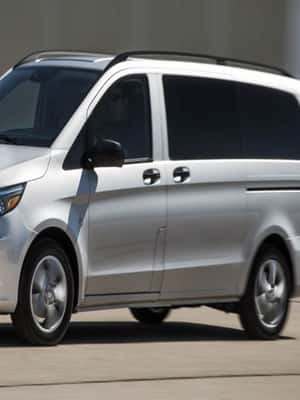 image n.2 of MV05 | Minivan 5 Seater | Dublin Airport Transfer activity in Dublin, uploaded by supplier