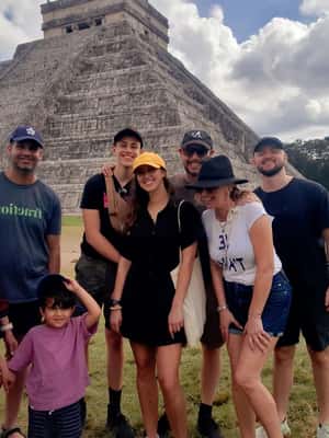 imagem n.2 de Chichen Itza: Excursão a pé guiada atividade em Península de yucatán, carregada pelo fornecedor