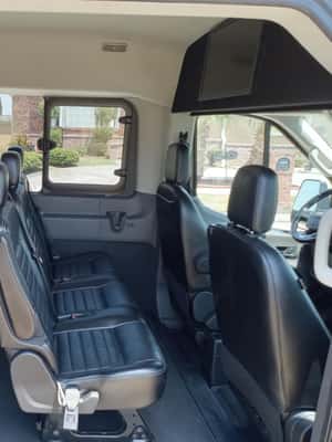 Immagine nº 2 di New Orleans: Oak Alley Plantation -N- Swamp Tour di un giorno intero attività a Vacherie, Louisiana, caricata dal fornitore