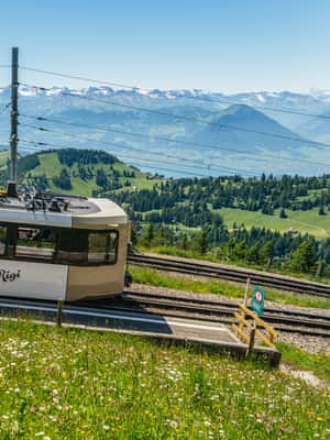 Bild Nr. 2 von Vitznau: Zugtickets und Tageskarte für das Mineralbad Rigi Aktivität in Tessin, hochgeladen vom Anbieter
