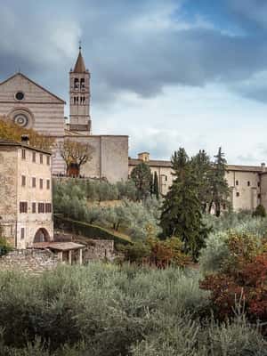 imagem n.2 de Assis: A vida de São Francisco por Tuk Tuk, condutor italiano atividade em Assis, Itália, carregada pelo fornecedor