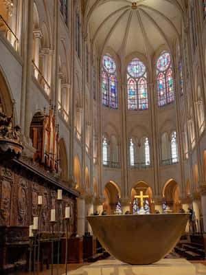 Image N°2 de Paris : visite extérieure de la cathédrale Notre-Dame et entrée sans réservation activité à Paris, publiée par le prestataire