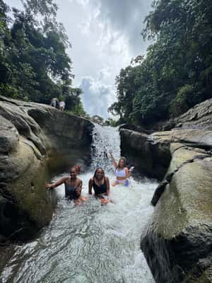 Obraz nr 2 z atrakcji Z San Juan: Wycieczka do lasu deszczowego El Yunque i na plażę Luquillo w Luquillo, przesłany przez organizatora