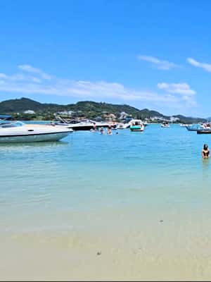 image n.2 of Florianópolis: Northern Island Boat Tour with Drinks activity in Florianópolis, uploaded by supplier