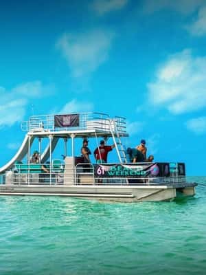 imagen n.º 2 de Cayo Hueso Alquiler de barcos pontón de dos pisos actividad en Cayo Hueso, subida por el proveedor