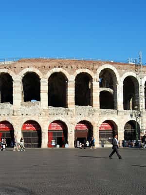 image n.2 of Private Walking Tour of Verona activity in Verona, uploaded by supplier