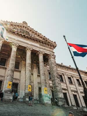 Immagine nº 2 di Tour della città di Montevideo per crocieristi - Privato attività a Montevideo, caricata dal fornitore
