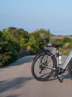 Immagine nº 2 di Tour autoguidato in EBIKE da Lecce, Grotta della Poesia, Otranto - 50 km attività a Otranto, caricata dal fornitore