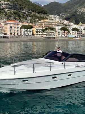 image n.2 of Amalfi Coast: Scenic Boat Private Tour with Aperitif activity in Maiori, uploaded by supplier