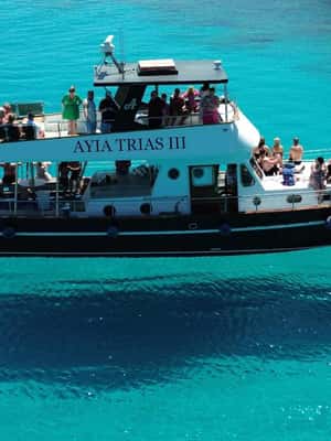 bild nr.2 av Protaras: Lyxiga privata båtturer i den blå lagunen 3,5 timmar aktivitet i Ayia Napa, uppladdad av arrangören