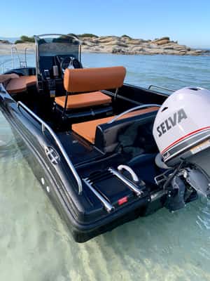 Santorini: Self-Drive Boat Rental without Boat License