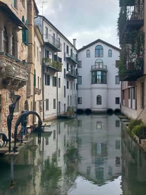 Bild Nr. 2 von Von Venedig aus: Prosecco-Verkostung und Stadtrundgang in Treviso Aktivität in Venedig, hochgeladen vom Anbieter
