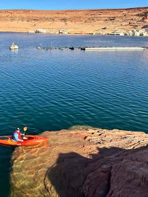 Image N°2 de Antelope Canyon Lac Powell : Randonnée guidée en kayak et randonnée pédestre activité à Arizona, publiée par le prestataire