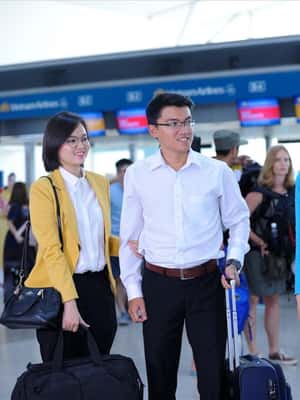 From Ho Chi Minh Airport: Premium Fast Track Immigration