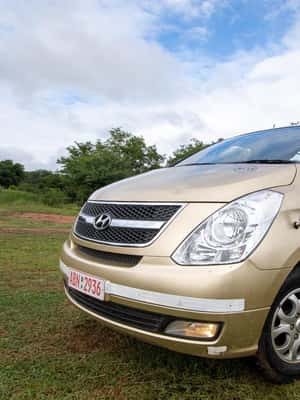 imatge núm.2 de l'activitat de Victoria Falls: trasllat a l'aeroport des de i des de la ciutat a Ciutat de les Cascades Victòria, penjada pel proveïdor