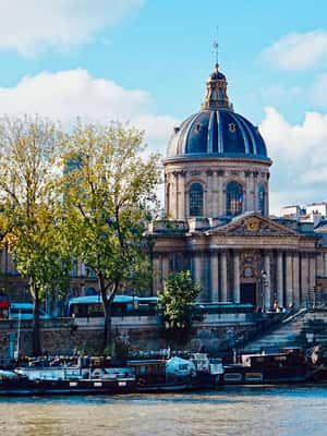image n.2 of Paris: Big Bus Hop-on Hop-off Tour and Seine River Cruise activity in Paris, uploaded by supplier