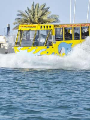 image n.2 of Dubai: Old town tour with Wonder Bus, souks, Creek and Guide activity in Dubai, uploaded by supplier