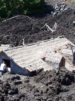 image n.2 of Etna by Panoramic Bus, Audioguide 9 languages, from Catania activity in Catania, uploaded by supplier